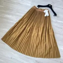 【未使用タグ付】リラシク プリーツスカート Aライン　ロング　フレア