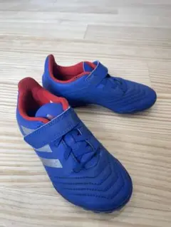 サッカー　トレーニングシューズ　17cm 青色
