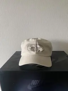 HW DOG ロゴ ベージュキャップ