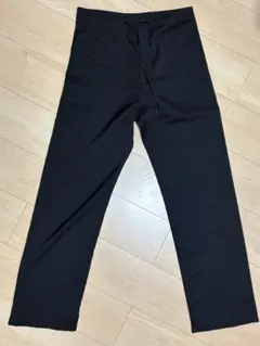 スラックス ウエスト紐付き　黒
