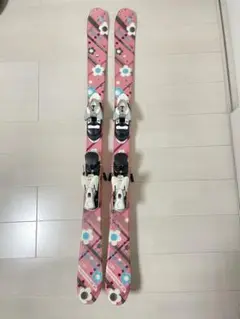 レディーススキー板Salomon Arc en Ciel 141cmストック付き レディーススキー板Salomon Arc en Ciel 141cmストック付き スキー