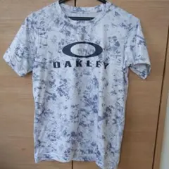 OAKLEY　Tシャツ　150