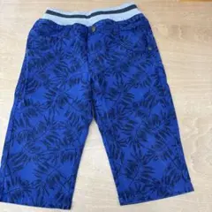 葉柄ネイビー半ズボン　160センチ