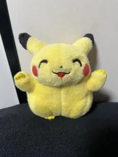 初期　ピカチュウ　ぬいぐるみ　にっこり　タカラトミー　バンザイ ピカチュウ ぬいぐるみ TOMY 初期 初代 にっこり バンザイポーズ