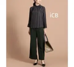 ICB オンワード樫山 ハイネック ブラウス ギャザー ストライプ 黒 ブラック