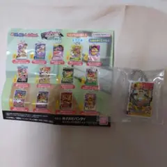 映画クレヨンしんちゃん　ビデオテープミニチュアチャームコレクション