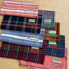 BENETTON 柄ハンカチ ８枚セット
