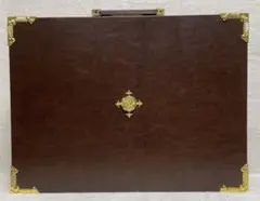 Item thumbnail for item f5ab9dce-cbc7-4f0c-bd1d-4b2c7289e490