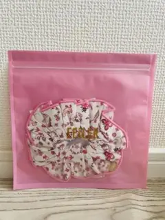 メイド・ウィズ・リバティ・ファブリック　ハイジ・フェイラー・ガーデン　シュシュ