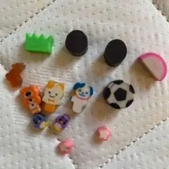 カラフルなデザインのマグネットセット