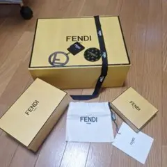 FENDI。 ボックス&保存袋セット