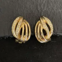 Item thumbnail for item 0e5a4ea9-7c1f-4393-8644-2958e4864365