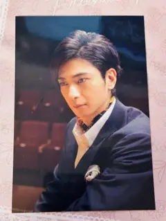 Shine 新時代俳優の全身と前進 古川雄大 Amazon.co.jp: Shine ~新時代俳優の全身と前進~ : 古川雄大