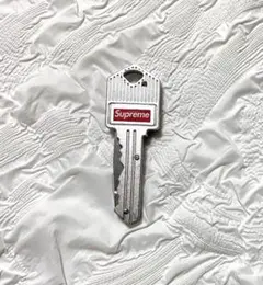 新品 Supreme knife keychain キーホルダー z