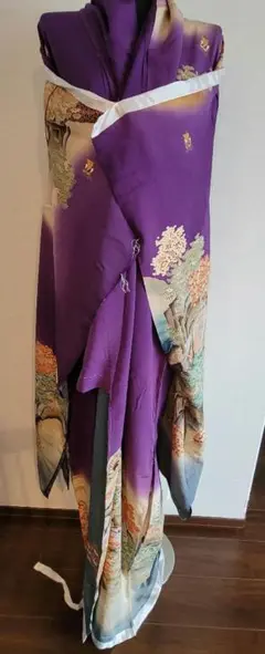 花井幸子 振袖 仮絵羽 パールトーン加工 波留美 ちりめん