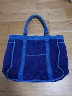 Item thumbnail for item 12477cb7-565b-4856-bc75-56484ffe3b92