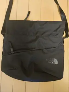 THE NORTH FACE ピレネーショルダーL