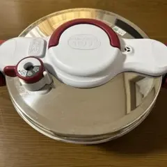 Item thumbnail for item 4d0e171a-04b2-42d1-8d83-3ce6d76f317d