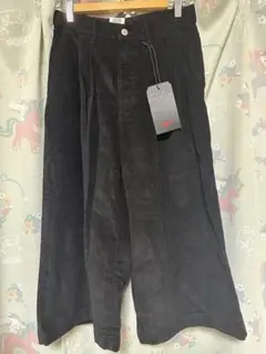 ブラック コーデュロイ ワイドパンツ W27