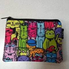 猫イラストポーチ カラフル