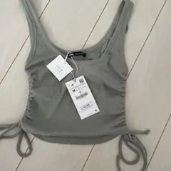 Zaraデザイントップス