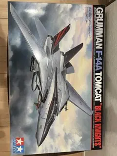 1980年 小鹿 タミヤ 1/32 F-14A トムキャット 未組み立て タミヤ 1/32 エアークラフトシリーズ F-14A トムキャット