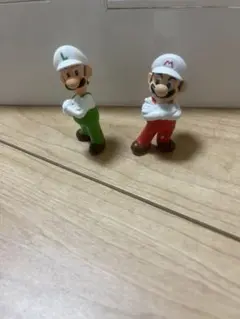 マリオ ルイージ ミニチュアフィギュア カプセルトイ