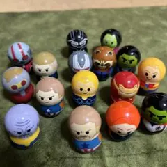 クーナッツ　アベンジャーズ　マーベル　16体