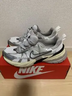 NIKE V2K RUN 27