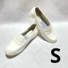 【新品タグ付き】カカオマルシェ 白ローファー S