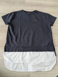 カジュアルネイビーTシャツ