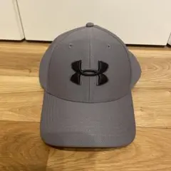 Under Armour グレー キャップ