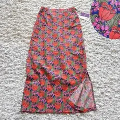 新品✨️リバティプリント チューリップ柄 ロングスカート レッド Liberty