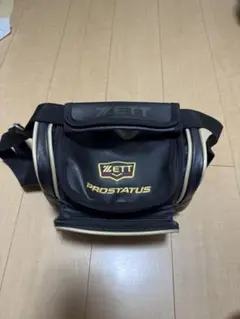 ZETT PROSTATUS ショルダーバッグ 黒/金