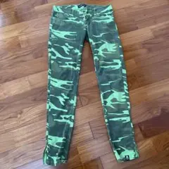 Item thumbnail for item e2d6f7fd-a5ee-4a27-9a7b-2fe6cf249ff5