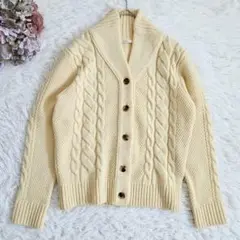 Item thumbnail for item 2bd42ac6-429d-42fd-b38b-e5c173ac7d79