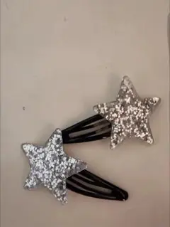 星型シルバーグリッター ヘアクリップ 2個セット