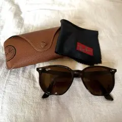 Ray-Ban RB4306-F サングラス