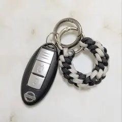 【026】キーホルダー＊キーリング＊パラコード