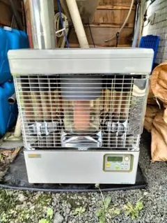 傷汚れあり引き取り及び近郊配達限定出品トヨトミ煙突式石油ストーブ2018年式中古 傷汚れあり引き取り及び近郊配達限定出品トヨトミ煙突式石油