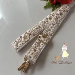 インド刺繍リボンスマホショルダー　ホワイト×ゴールド