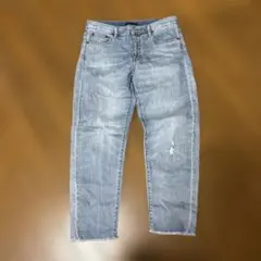 UNIQLO jeansライトブルー　テーパードデニム