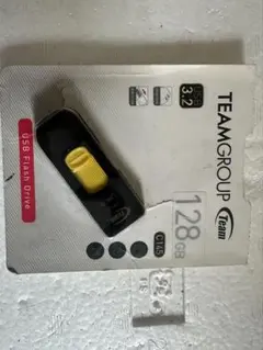 TEAMGROUP USBフラッシュドライブ C145 128GB