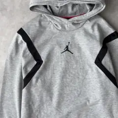 13880 AIR JORDAN プリントロゴ 薄手 パーカー
