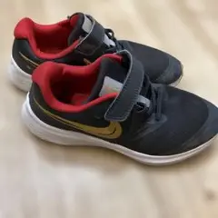 Nike ブラック/レッド スニーカー 20.5センチ