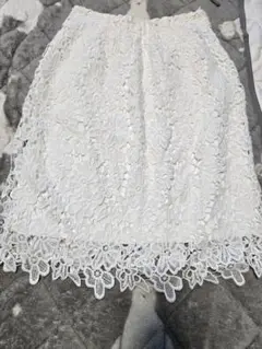 タイトスカート 花柄 ホワイト バイバイ 未使用品