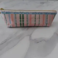 ラミネート生地　ペンケース　ピンク×水色チェック柄