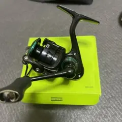 ダイワ スピニングリール MR1000