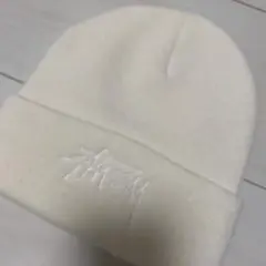 ニット帽、ステューシー