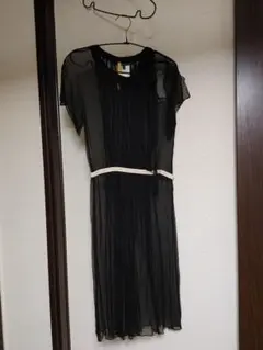 アレッサンドラデラクア　シルクシフォン黒ワンピ　S